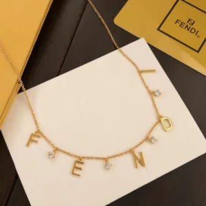 オシャレだけど疲れない 2026 ネックレス FENDI フェンデイ 商品画像 1
