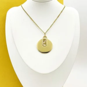 FENDI フェンデイ お気に入りのデザイン 2026 ネックレス 商品画像 1