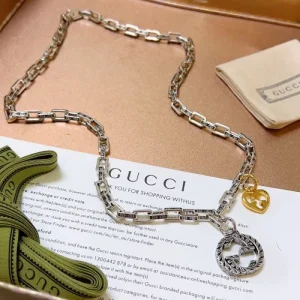 おしゃれ上級者の印象がある 2026 ネックレス GUCCI グッチ 商品画像 1