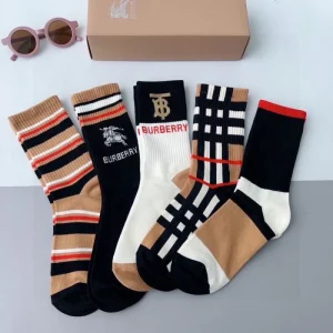 2026 靴下 BURBERRY バーバリー 累積売上総額第1位 商品画像 1