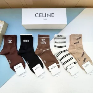 2026 靴下 CELINE セリーヌ この夏欠かせないアイテム 商品画像 1