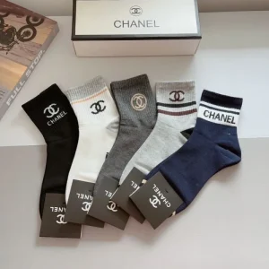 2026 靴下 CHANEL シャネル 夢中になる夏季新作が続出 商品画像 1