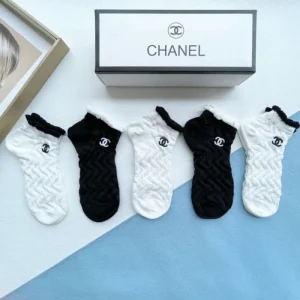 2026 靴下 CHANEL シャネル 今季ヒット必至の夏季新作 商品画像 1
