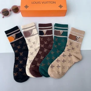 2026 靴下 LOUIS VUITTON ルイヴィトン 人気いっぱい 商品画像 1