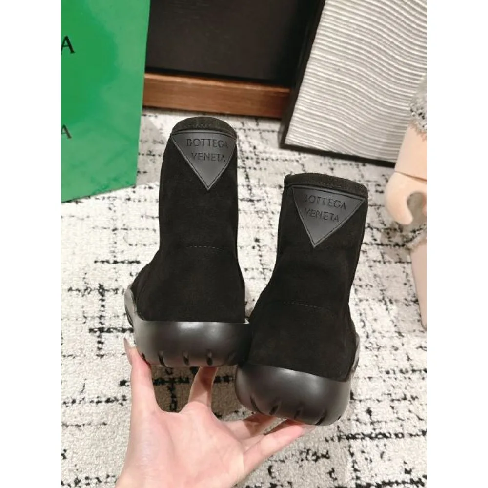 BOTTEGA VENETA ボッテガヴェネタ 2024FW レディース用 ブーツ 激レア 入手困難 商品画像 9
