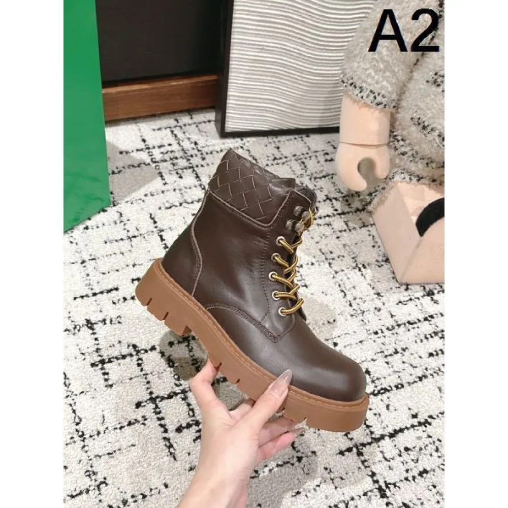BOTTEGA VENETA ボッテガヴェネタ 2024FW レディース用 ブーツ 最新 話題沸騰中 商品画像 2