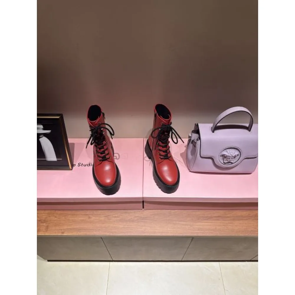 CELINE セリーヌ 2024FW レディース用 ブーツ どちらも人気がある 商品画像 4