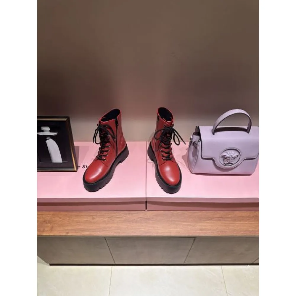 CELINE セリーヌ 2024FW レディース用 ブーツ どちらも人気がある 商品画像 5