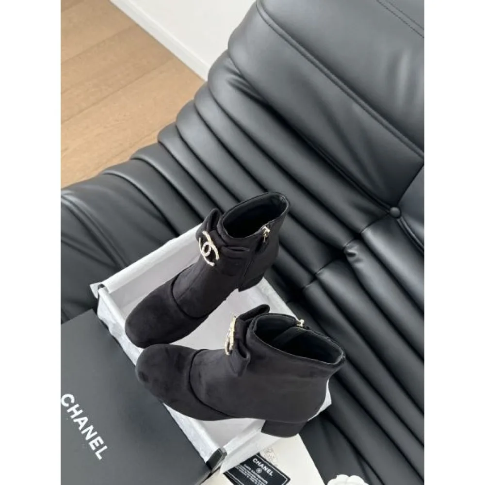 CHANEL シャネル 2024FW レディース用 ブーツ おしゃれ度をUPする新着 商品画像 6