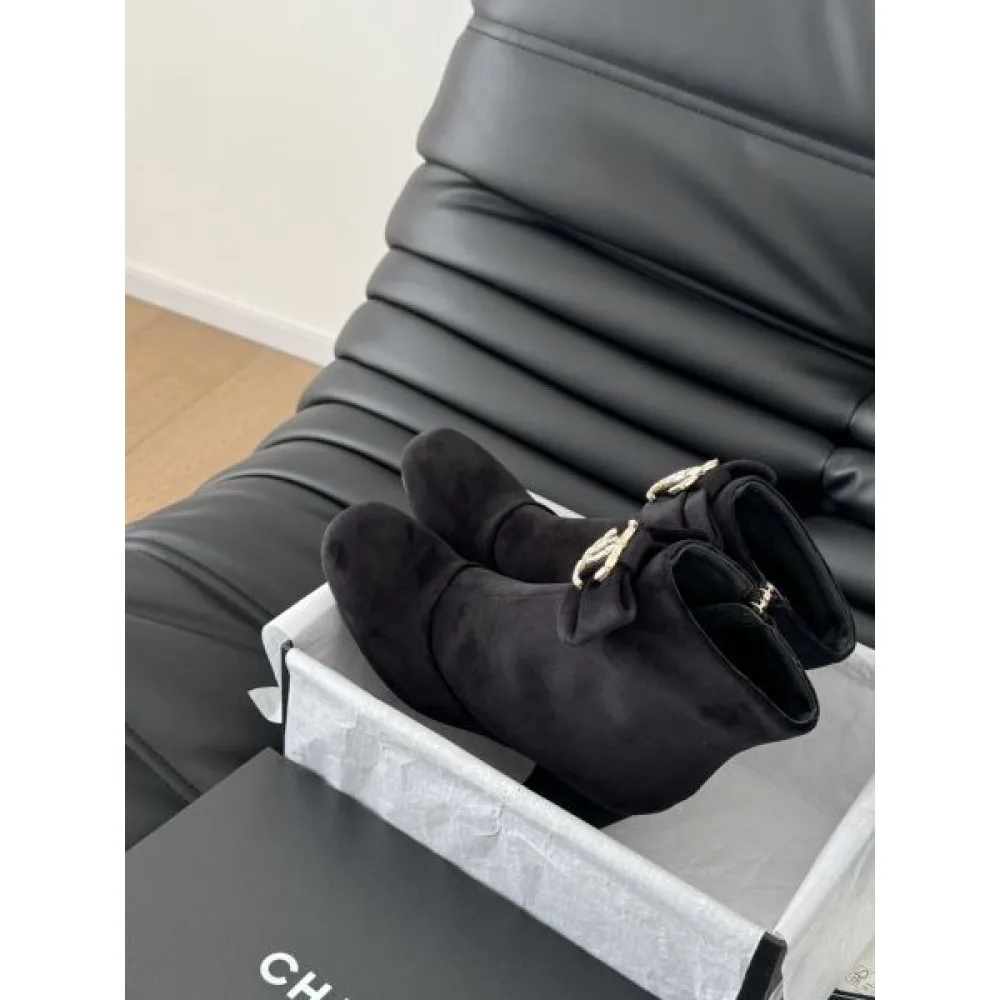 CHANEL シャネル 2024FW レディース用 ブーツ おしゃれ度をUPする新着 商品画像 8