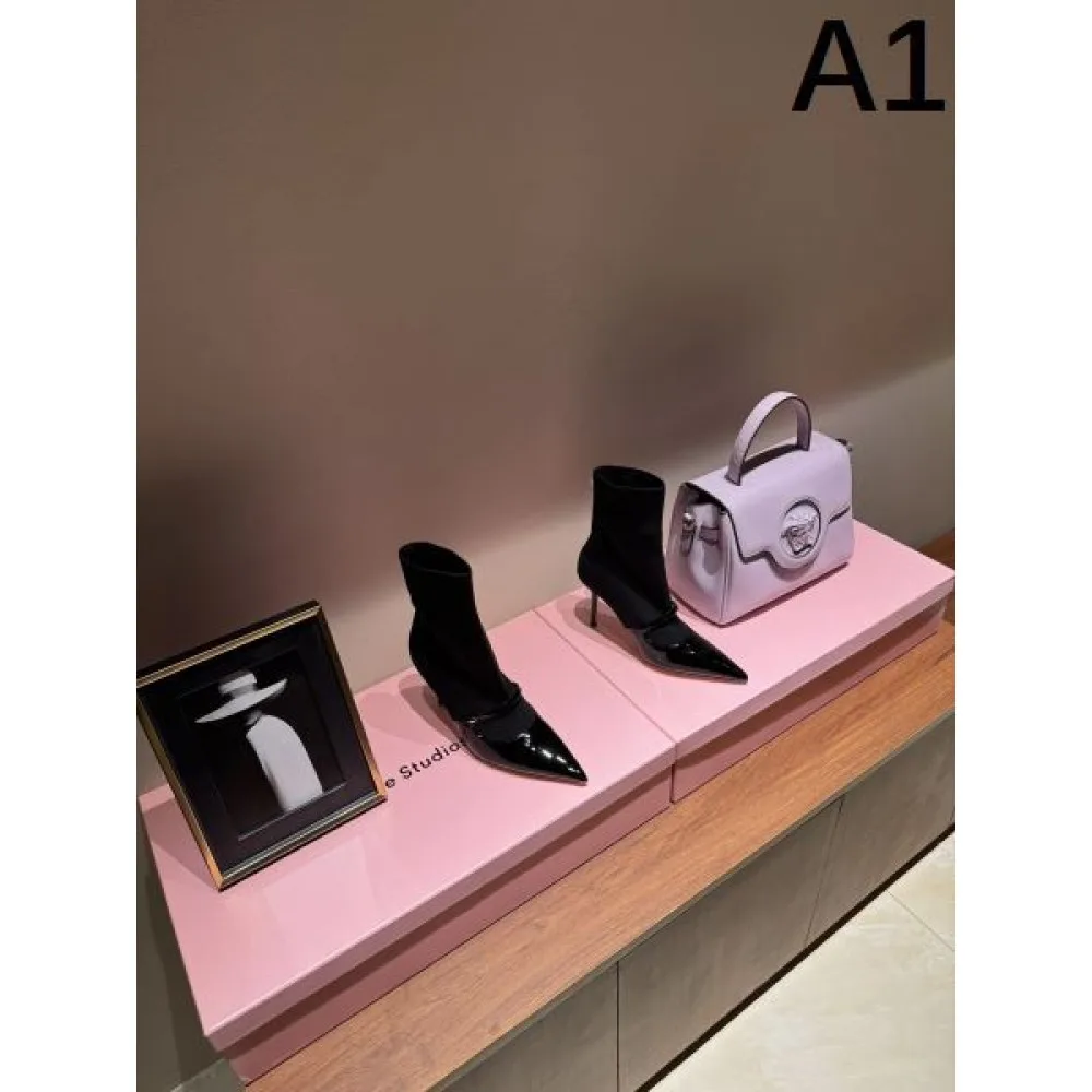 JIMMY CHOO ジミーチュウ 2024FW レディース用 ブーツ 人気急上昇 商品画像 1