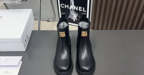 DIOR ディオール 2024FW レディース用 ブーツ この秋冬注目のトップス 商品画像 11
