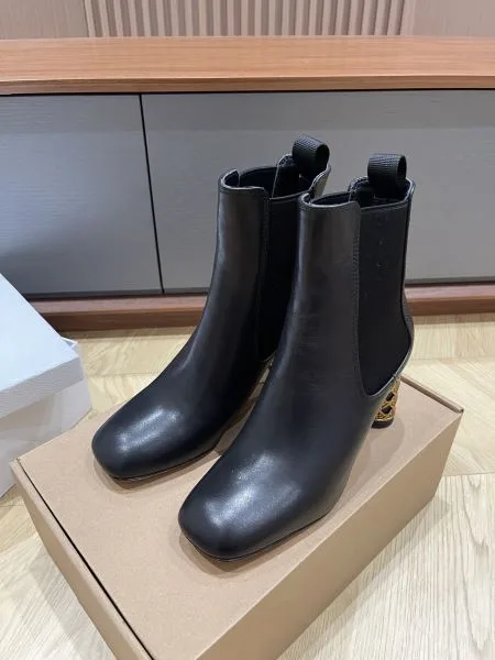 DIOR ディオール 2024FW レディース用 ブーツ 今季掲げているブランド 商品画像 9