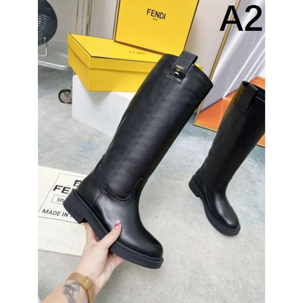 FENDI フェンデイ 2024FW レディース用 ブーツ 大切な方へのギフト 商品画像 2
