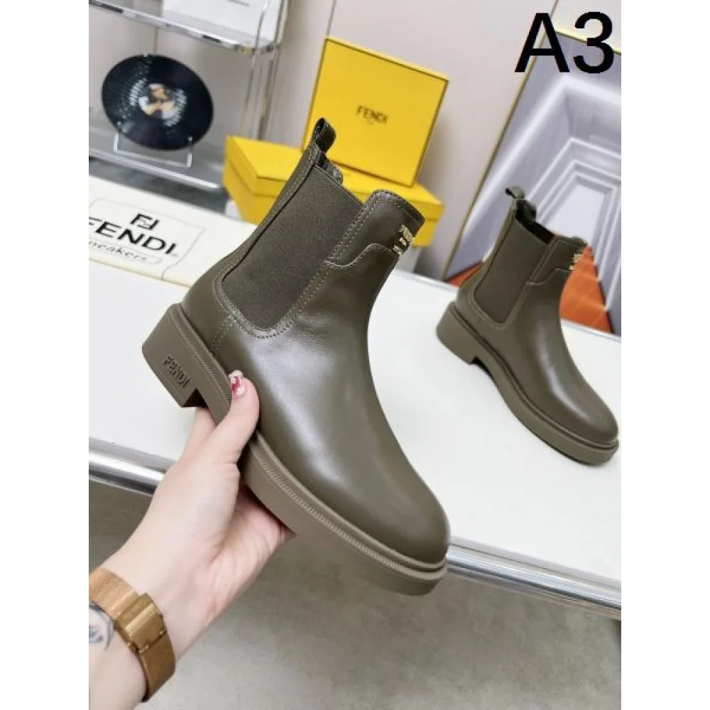 FENDI フェンデイ 2024FW レディース用 ブーツ 見逃せない今秋新作 商品画像 3