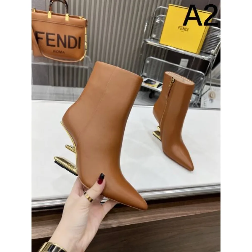 FENDI フェンデイ 2024FW レディース用 ブーツ トレンドの最先端に 商品画像 2
