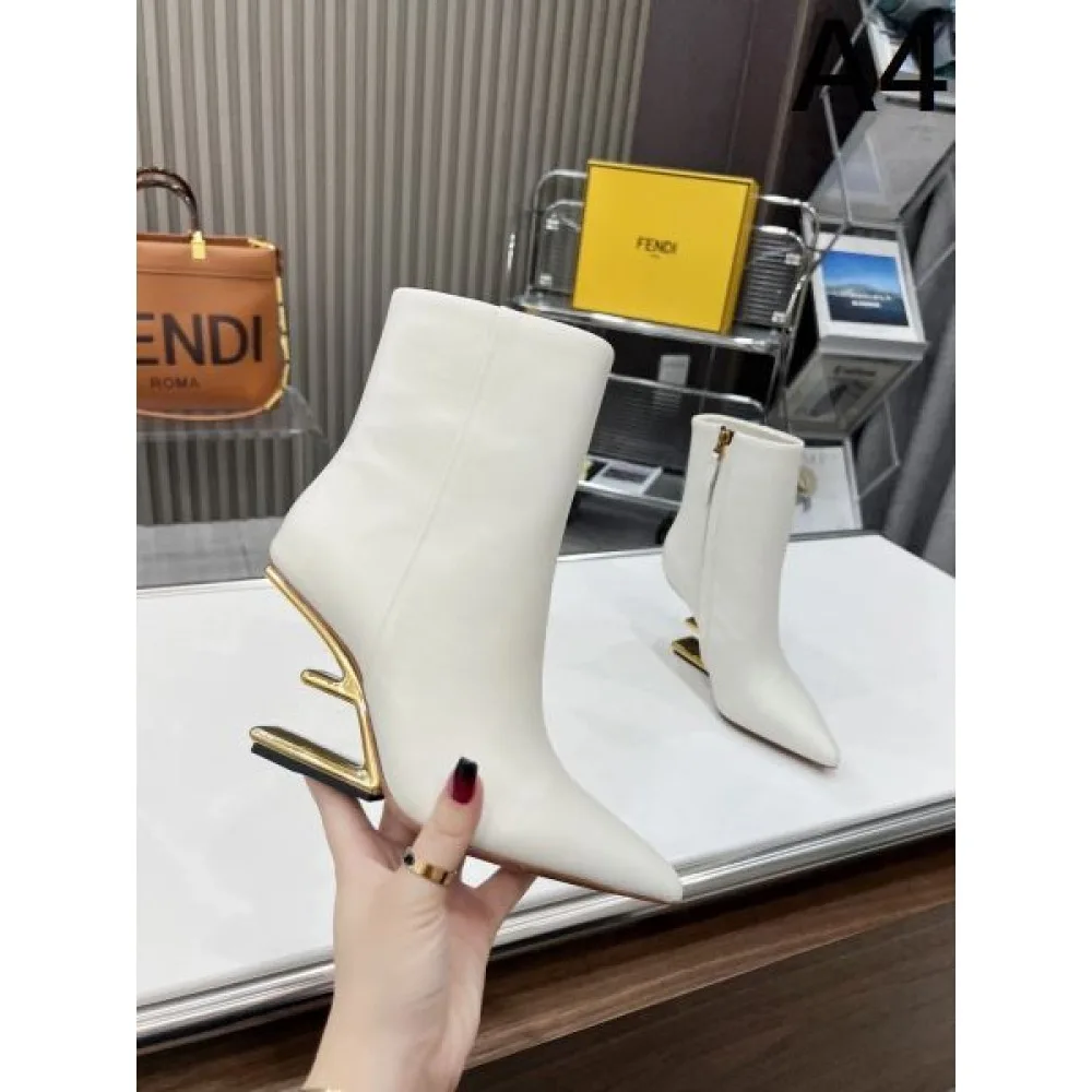 FENDI フェンデイ 2024FW レディース用 ブーツ トレンドの最先端に 商品画像 4
