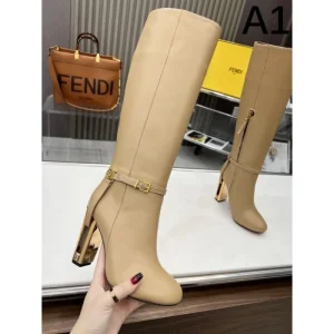 FENDI フェンデイ 2024FW レディース用 ブーツ トレンドスタイル! 商品画像 1
