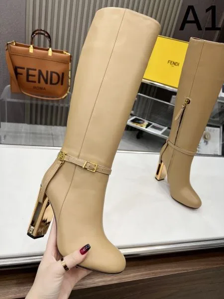 FENDI フェンデイ 2024FW レディース用 ブーツ トレンドスタイル! 商品画像 11