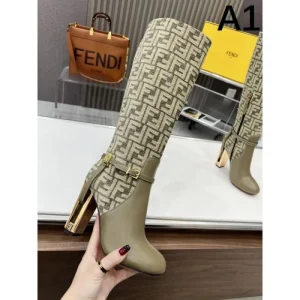FENDI フェンデイ 2024FW レディース用 ブーツ 高レビューアイテム 商品画像 1