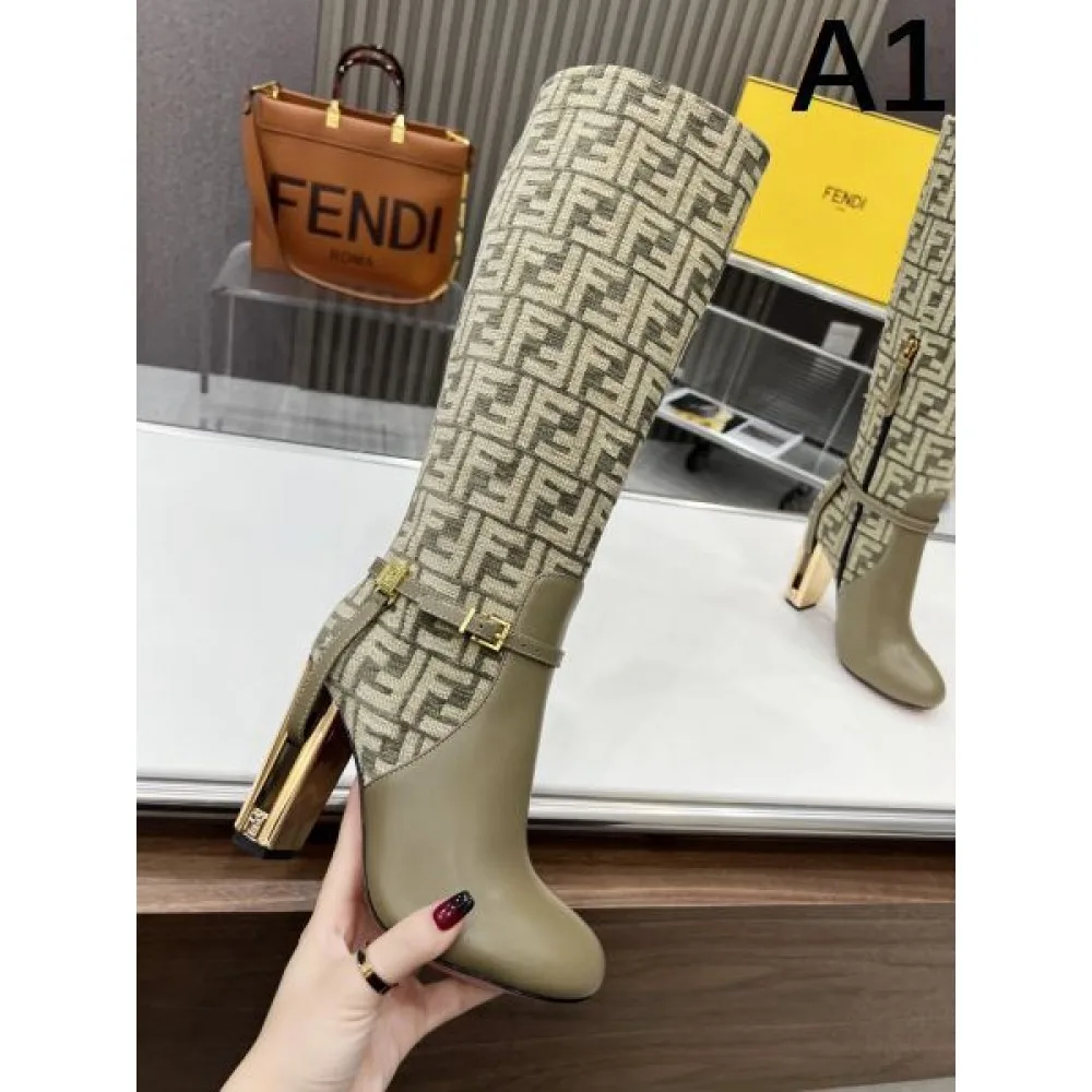 FENDI フェンデイ 2024FW レディース用 ブーツ 高レビューアイテム 商品画像 1