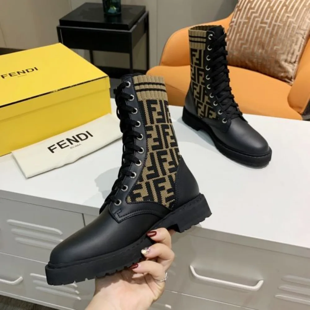 FENDI フェンデイ 2024FW レディース用 ブーツ 今年買い足したい! 商品画像 5