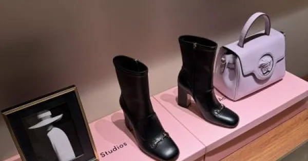 GUCCI グッチ 2024FW レディース用 ブーツ 海外支持率が高い! 商品画像 12