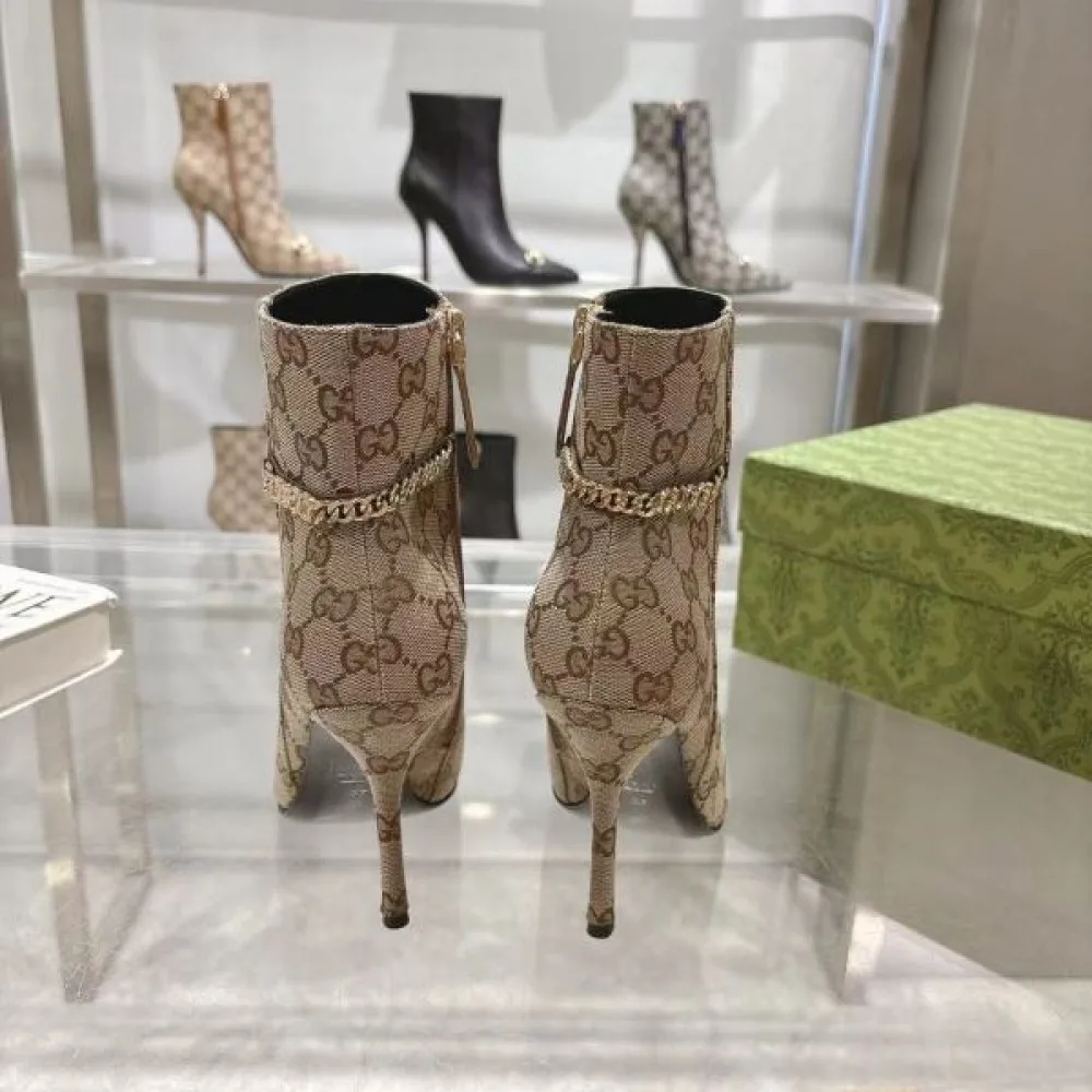 GUCCI グッチ 2024FW レディース用 ブーツ 大人の色気を印象に 商品画像 8