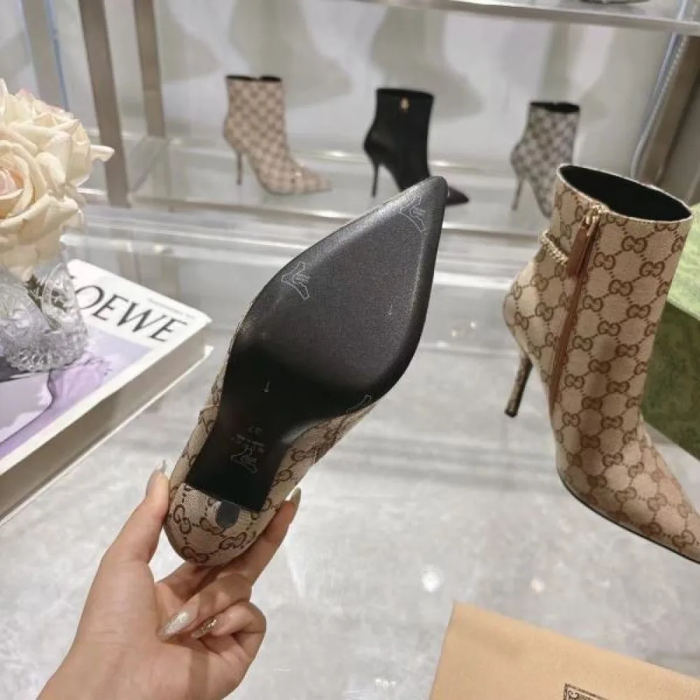 GUCCI グッチ 2024FW レディース用 ブーツ 大人の色気を印象に 商品画像 9