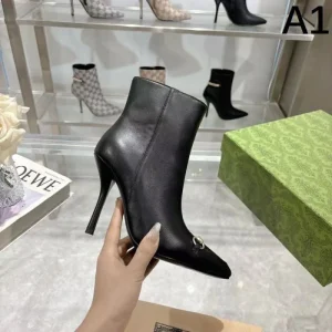 GUCCI グッチ 2024FW レディース用 ブーツ 大人っぽいデザイン 商品画像 1