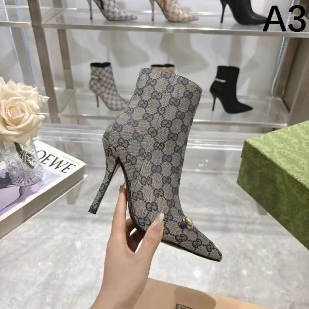 GUCCI グッチ 2024FW レディース用 ブーツ 大人っぽいデザイン 商品画像 3