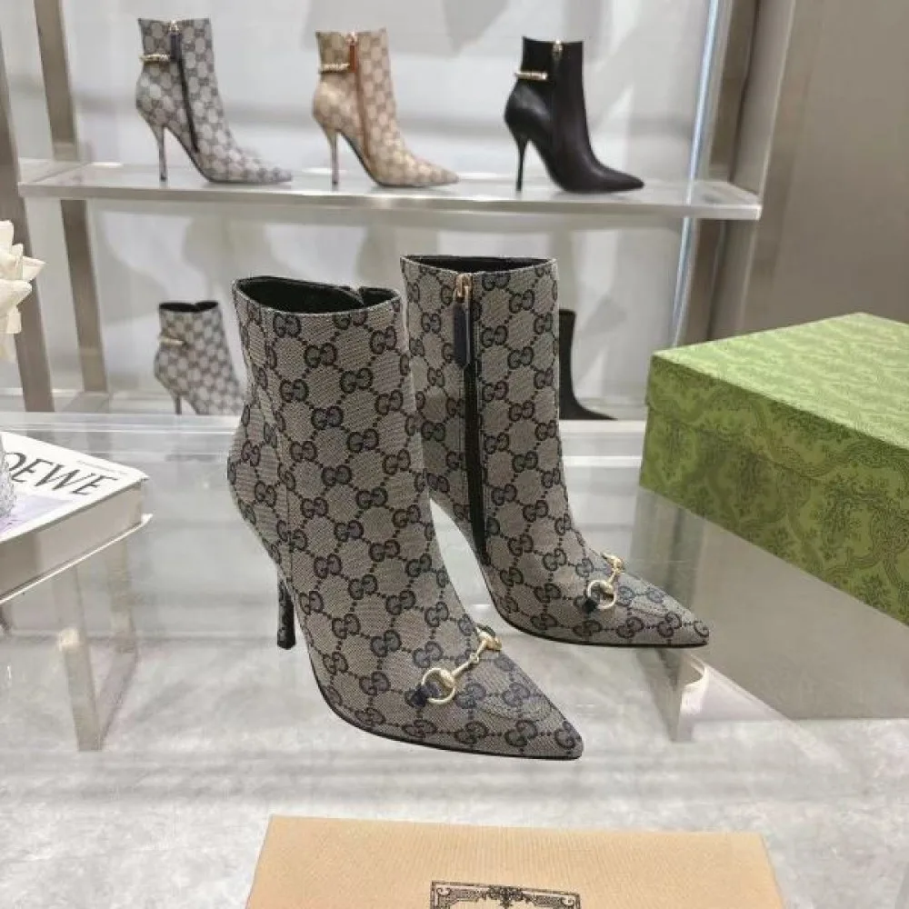 GUCCI グッチ 2024FW レディース用 ブーツ 大人っぽいデザイン 商品画像 6