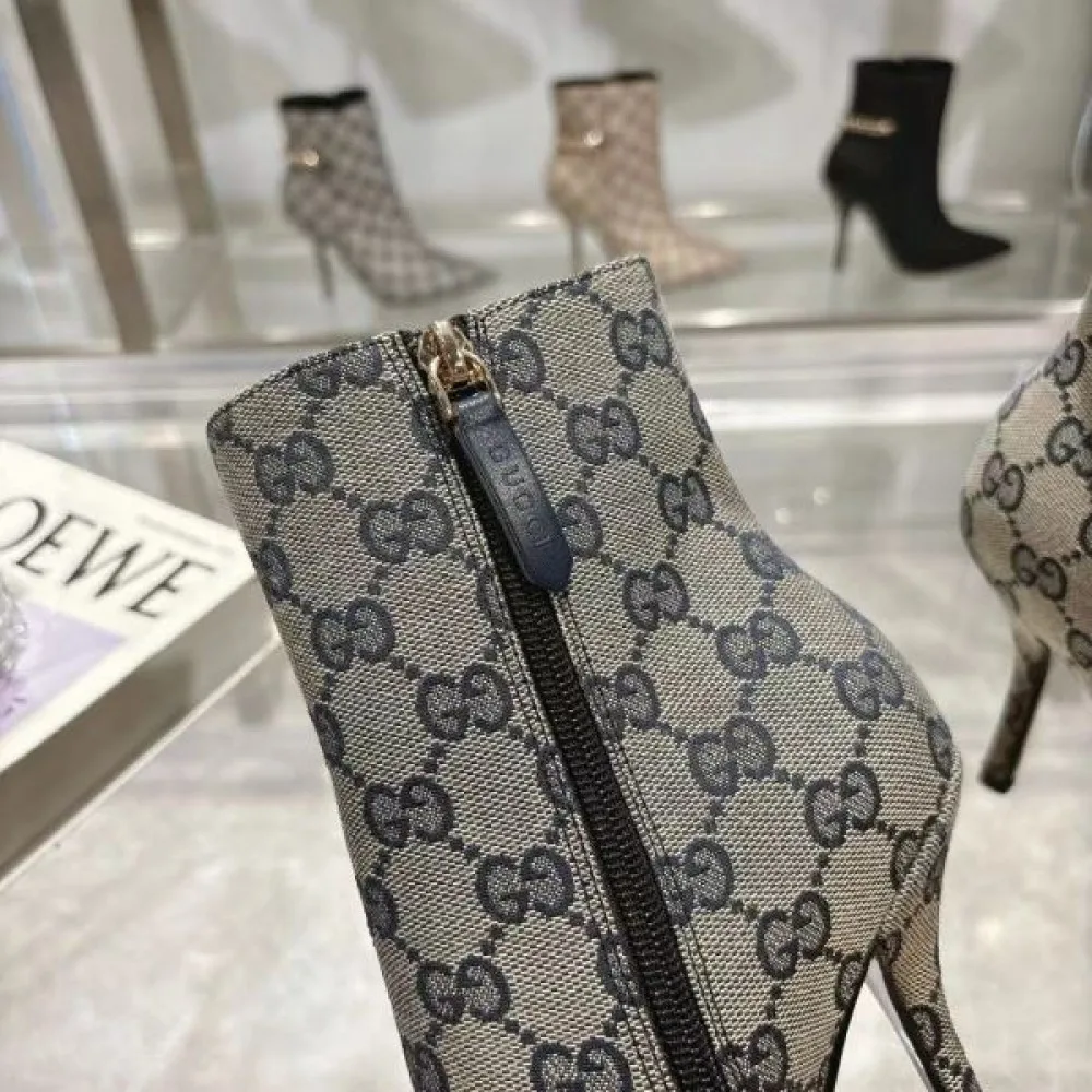 GUCCI グッチ 2024FW レディース用 ブーツ 大人っぽいデザイン 商品画像 8