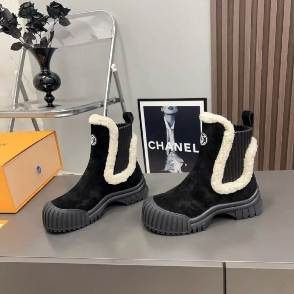 LOUIS VUITTON ルイヴィトン 2024FW レディース用 ブーツ セレブ愛用上品 商品画像 5