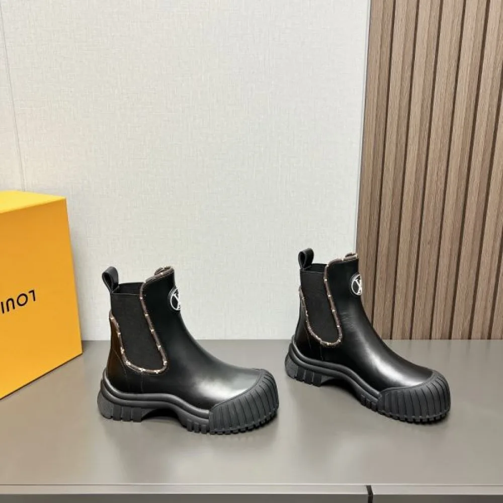 LOUIS VUITTON ルイヴィトン 2024FW レディース用 ブーツ シックな色合い 商品画像 6