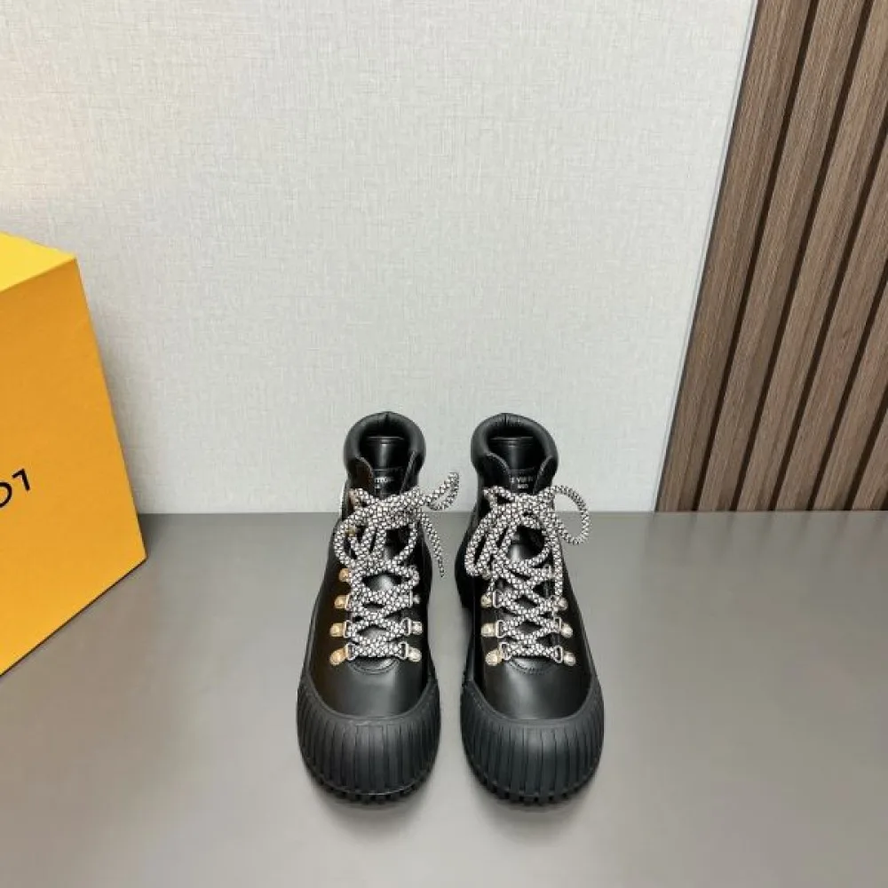 LOUIS VUITTON ルイヴィトン 2024FW レディース用 ブーツ セールでお勧め 商品画像 4