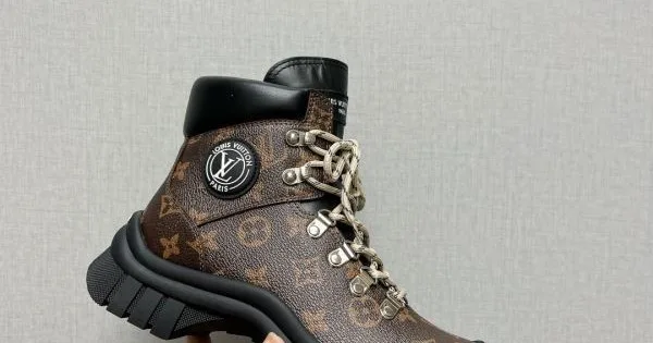 LOUIS VUITTON ルイヴィトン 2024FW レディース用 ブーツ セールでお勧め 商品画像 12