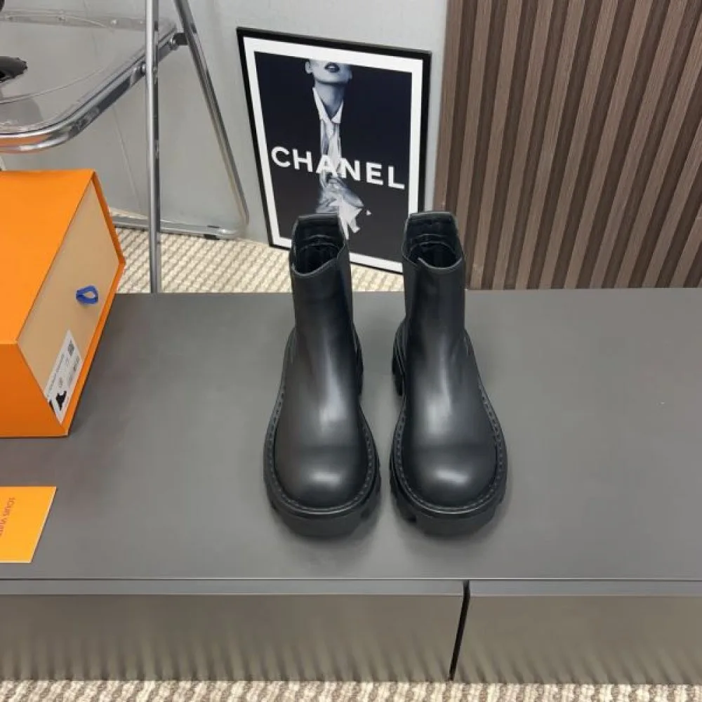 LOUIS VUITTON ルイヴィトン 2024FW レディース用 ブーツ 大人気お得安い 商品画像 4