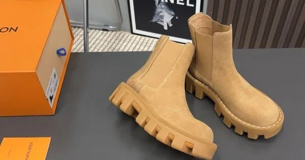 LOUIS VUITTON ルイヴィトン 2024FW レディース用 ブーツ 大人気お得安い 商品画像 11