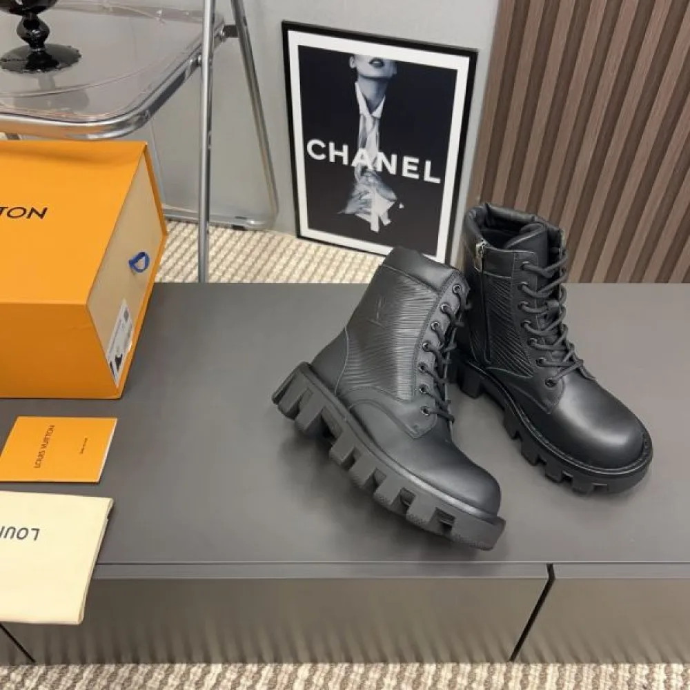 LOUIS VUITTON ルイヴィトン 2024FW レディース用 ブーツ 大人シンプルな 商品画像 5