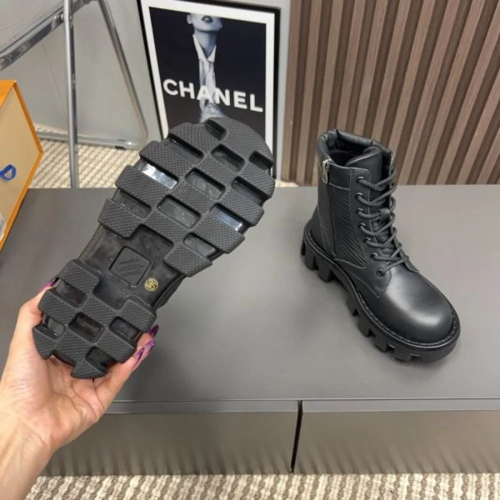LOUIS VUITTON ルイヴィトン 2024FW レディース用 ブーツ 大人シンプルな 商品画像 9