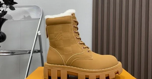 LOUIS VUITTON ルイヴィトン 2024FW レディース用 ブーツ 大好評アイテム 商品画像 11