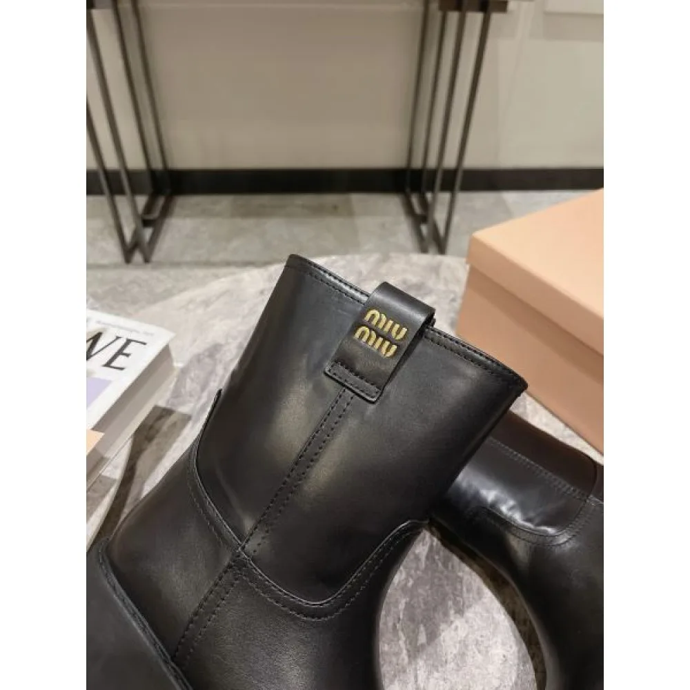 MIU MIU ミュウミュウ 2024FW レディース用 ブーツ 日本限定モデル 商品画像 8