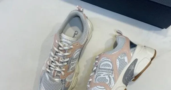 2026 今期新作人気の美ライン DIOR ディオール レディース用 スニーカー 商品画像 11