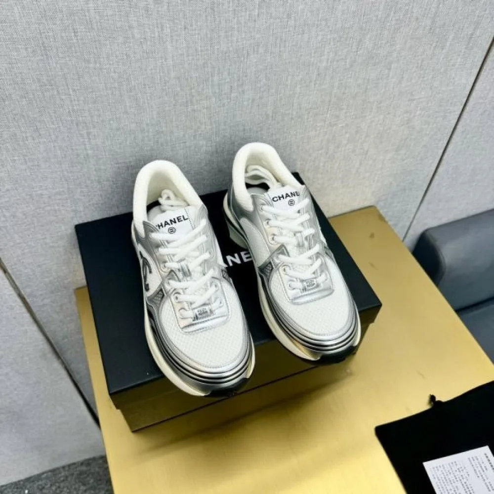 DIOR ディオール 2024FW レディース用 スニーカー セールで嬉しい入荷 商品画像 5