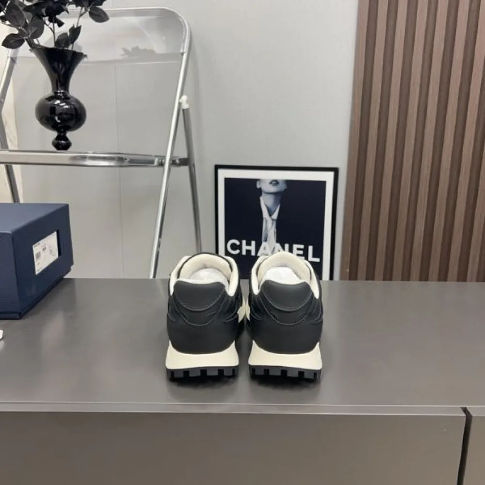 DIOR ディオール 2024FW レディース用 スニーカー この冬は目を引くスタイル 商品画像 9