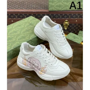 2026 とても取り入れやすい GUCCI グッチ レディース用 スニーカー 商品画像 1