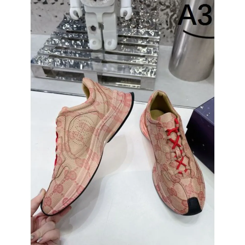 2026 ファッションの流行り GUCCI グッチ レディース用 スニーカー 商品画像 3
