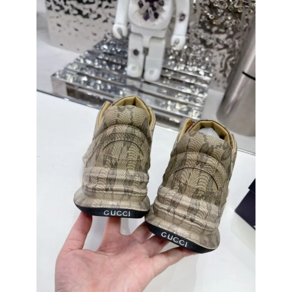 2026 ファッションの流行り GUCCI グッチ レディース用 スニーカー 商品画像 9