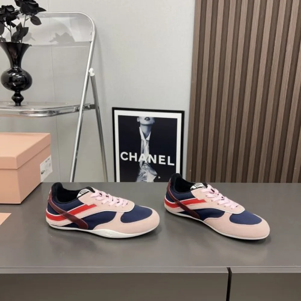 MIU MIU ミュウミュウ 2024FW レディース用 スニーカー 品良くおしゃれ 商品画像 5